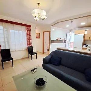 Lola 1 Nerja